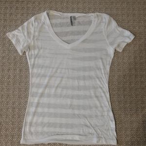 White shirt sleeve t-shirt